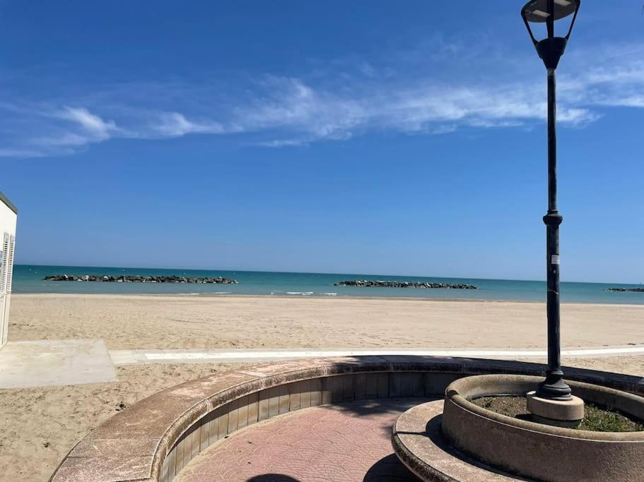 Апартаменты Relax- 7 Posti A Pochi Passi Dal Mare Порто-Сан-Джорджо Экстерьер фото